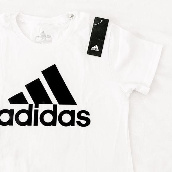 adidas Tops - NWT Adidas Women’s Tee